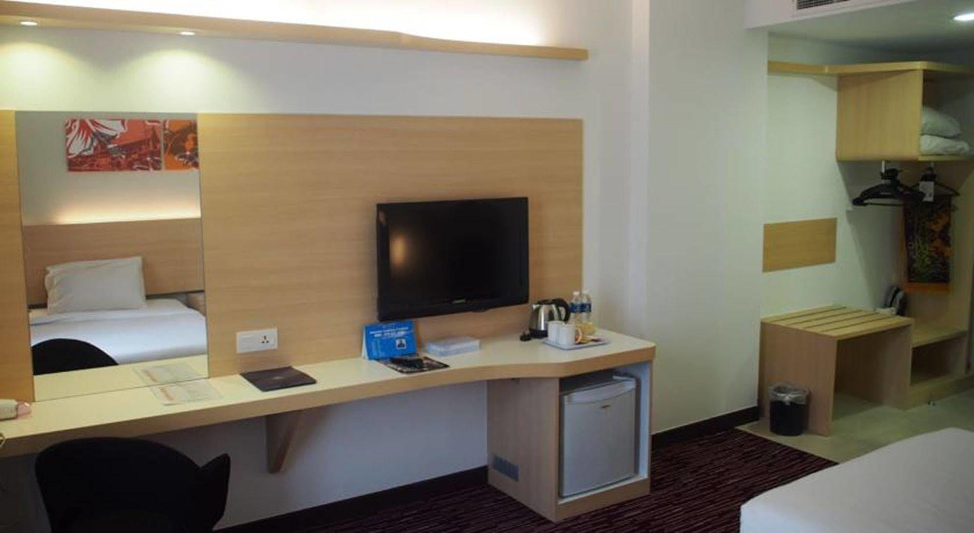 Prescott Hotel Kuala Lumpur Medan Tuanku Zewnętrze zdjęcie